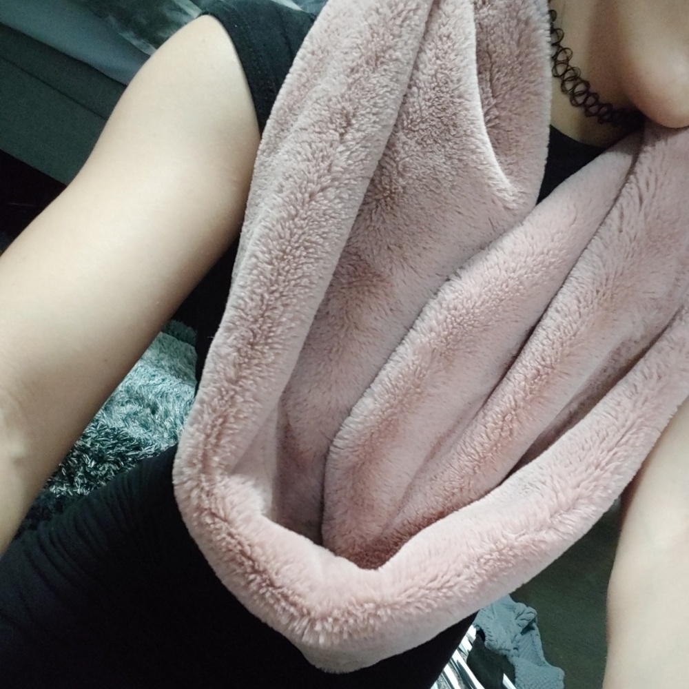 Blush rose faux fur infinity scarf (so soft)